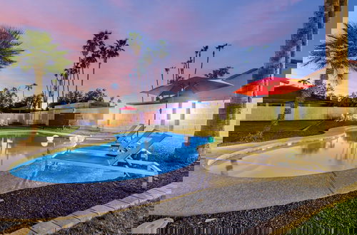 Photo 2 - Agave on Cactus Private Pool Firepit Sleeps 10