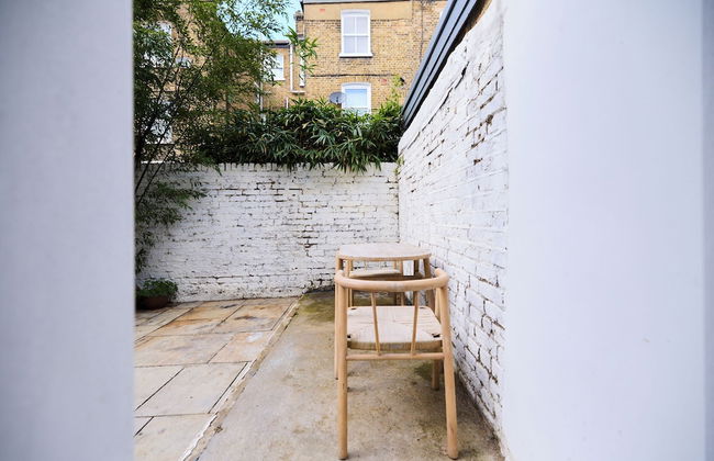 The Maida Hill Hideout - 2bdr Flat With Courtyard - Photo 24