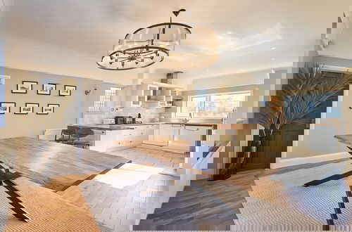 Foto 7 - Host Stay Louvaine House