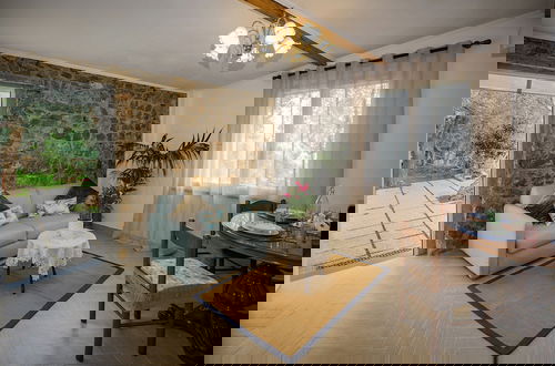 Foto 36 - YourHome - Aury House
