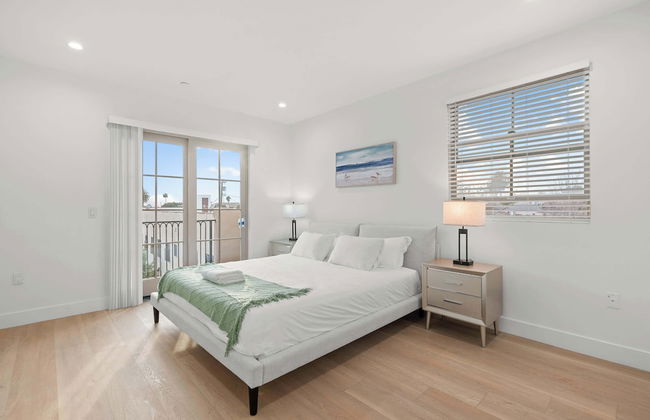 Not Affected by the Fire/modern 5BR Home With Parking, Near LA Attractions #4 - Foto 16