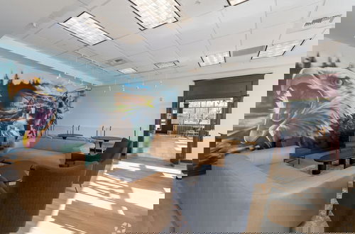 Foto 4 - Brewster Hall