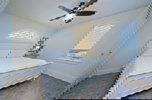 Foto 55 - Beachfront 9bed Easybreezy West