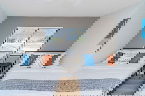 Photo 10 - Fun Family-friendly Modern Beach Home With Pool