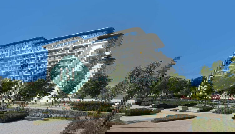 Photo 1 - Bloomfields Elegant 2BR In Oasis Masdar