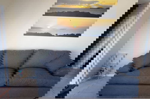 Foto 9 - Whispering Waves - Serene Langebaan Getaway With Breathtaking Views