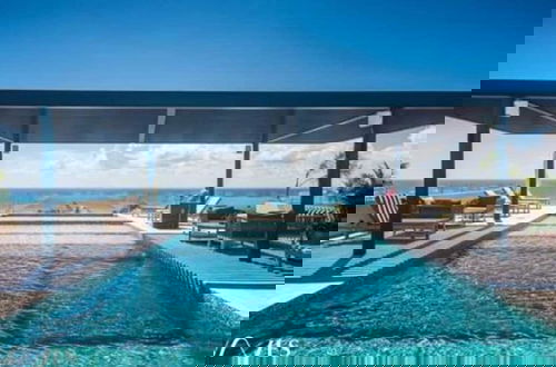 Foto 1 - 2 Br. With Rooftop Pool and Stunning Ocean View