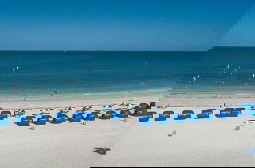 Foto 4 - The Seashell Suite w Private Balcony Walk 2 Beach