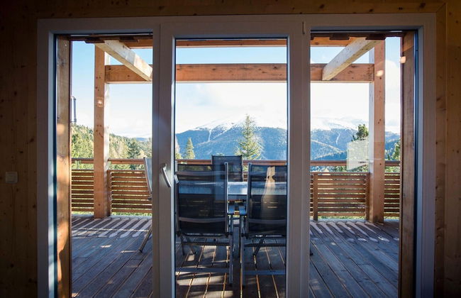 Spacious Chalet With hot tub - Photo 30