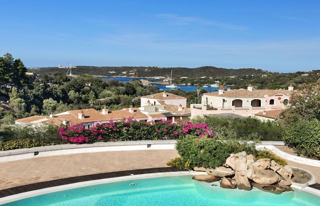 Appartamento con 2 camere da letto a Arzachena con piscina e giardino - Foto 25