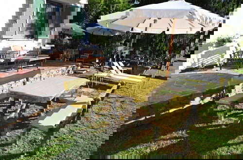 Photo 30 - Holiday Home in Camaiore With Garden
