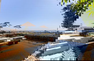 Foto 2 - Villa Solara Fresnaye With Pool and Jacuzzi