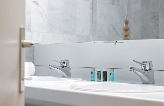 Authentic Apartment With Terraces and Parking - Foto 29