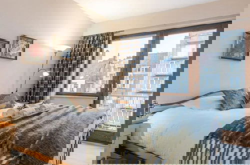 Foto 9 - Authentic Apartment With Terraces and Parking