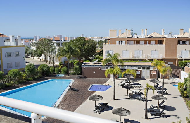 CG 23C - Penthouse - Cabanas Gardens - Photo 1