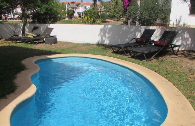 Tortuga Beach Resort 3 Bed Villa With Pool - Photo 19