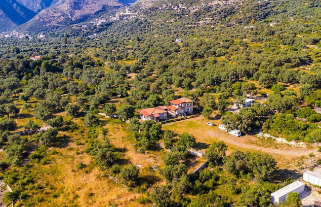 Siar The Small Villa - Photo 16