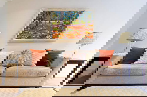 Photo 2 - Tasteful 4bed Holland Park