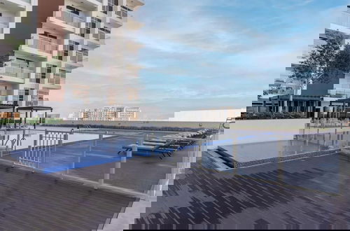 Foto 11 - Elite LUX Holiday Homes - Jewelz Residences Studio in Arjan Dubai