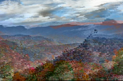 Foto 54 - Minutes to Parkway I Pigeon Forge Sleeps 14 5BR