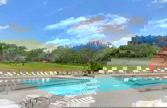 Foto 3 - Modern Luxury w Pool Theater Hot Tub Ent Room