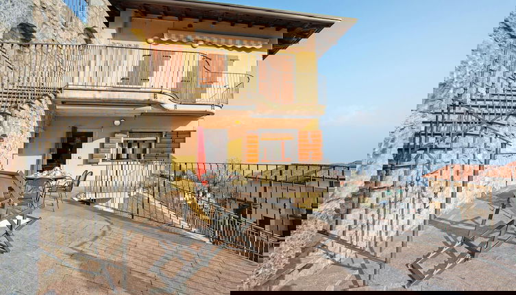 Foto 1 - Casa Angiolina Lake Mountain View