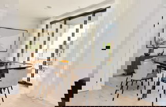 Foto 2 - The Brondesbury Place - Bright 2bdr Flat With Balcony Parking