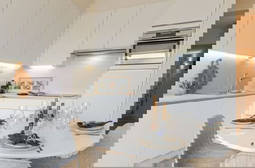 Photo 13 - Luxurious Knokke Apartment With Ideal Location