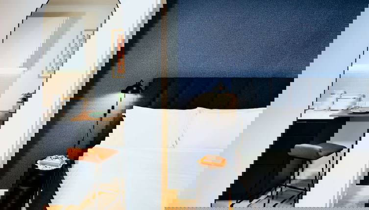 Photo 1 - Vertus Edit Canary Wharf