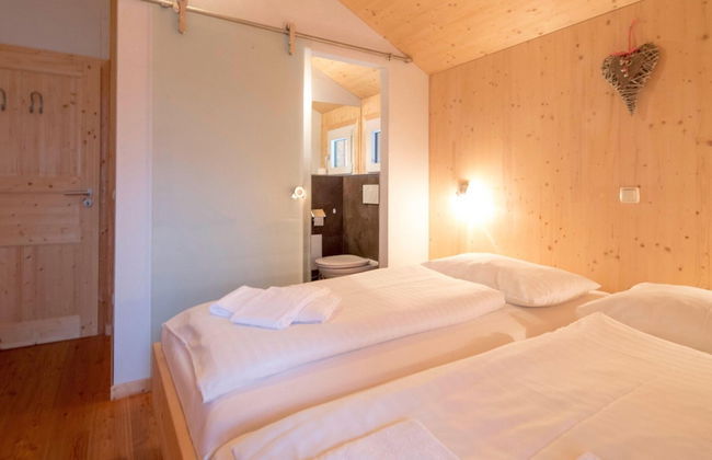 Lavish Chalet With Finnish Sauna - Photo 5