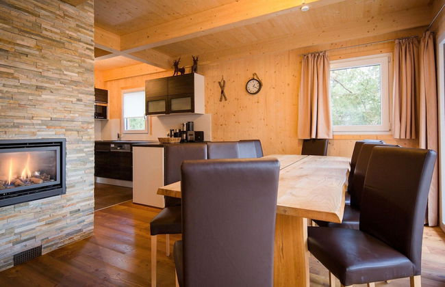 Lavish Chalet With Finnish Sauna - Photo 14