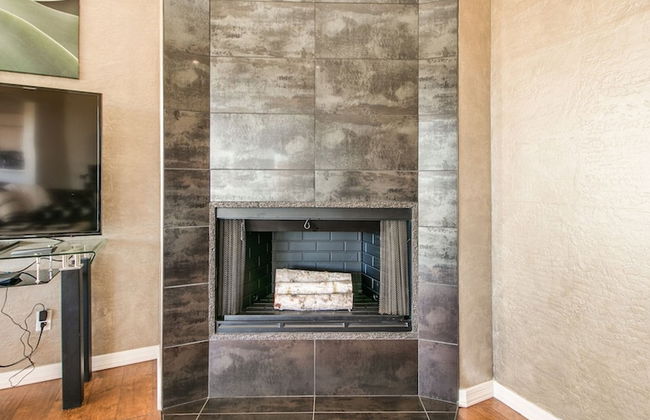 Fabulous 4-bdrm W/breathtaking Views & Pool! - Photo 25