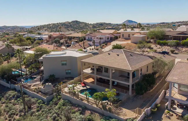 Fabulous 4-bdrm W/breathtaking Views & Pool! - Photo 47