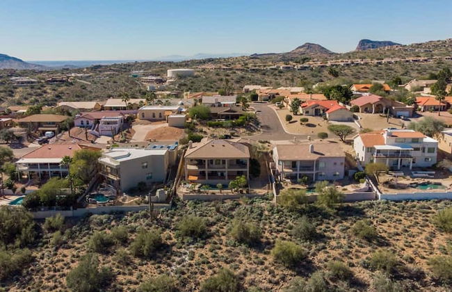 Fabulous 4-bdrm W/breathtaking Views & Pool! - Photo 45