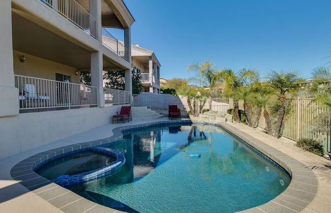 Fabulous 4-bdrm W/breathtaking Views & Pool! - Photo 24