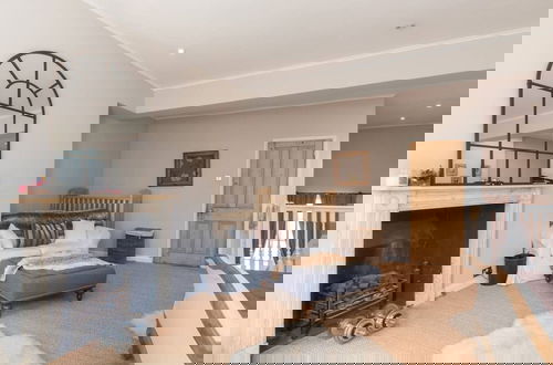 Foto 4 - Stylish 1-bed With a Roof Terrace