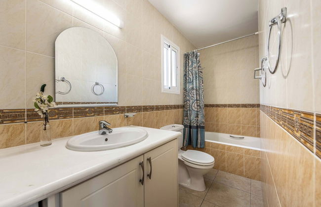 Villa Ultima - Photo 19