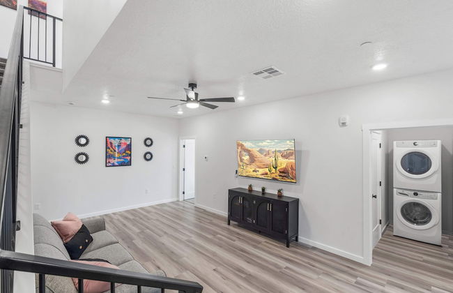 Vintage Desert 5 BDR w/ Resort Amenities - Foto 15