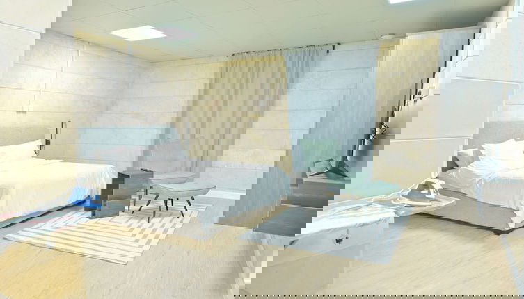 Foto 1 - Modern Apartments w Central Location - Ather