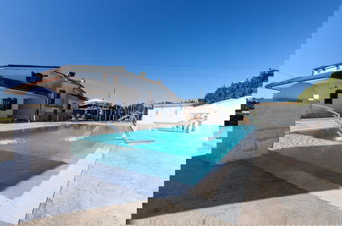 Photo 1 - Tenuta San Cassiano With Garden And Pool