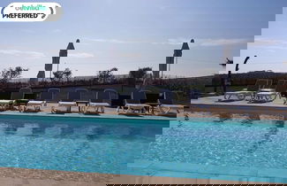 Foto 1 - Bright Apartment in a Farmhouse With Swimming Pool