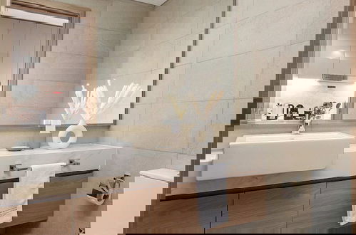 Foto 13 - Large Balcony Studio 10mins From Dubai Mall