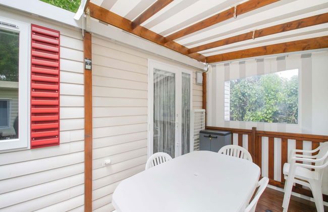 Swanky Mobile Home in Saint Jean de Monts Near Seabeach - Foto 1