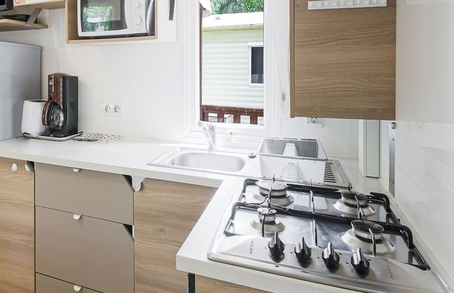 Swanky Mobile Home in Saint Jean de Monts Near Seabeach - Foto 28