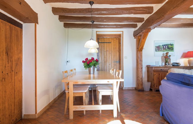 Charming Holiday Home in Montrichard With Pool - Foto 32