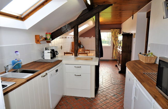 Charming Holiday Home in Montrichard With Pool - Foto 24