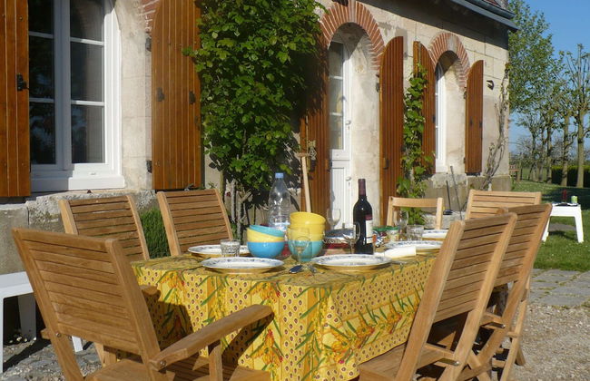 Charming Holiday Home in Montrichard With Pool - Foto 38