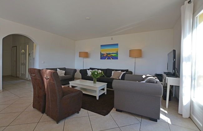 Beautiful Villa in Vidauban With Seasonal Pool - Foto 41