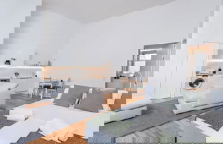 Foto 1 - Lisbon'S Elite A Stylish & Modern Studio W Patio