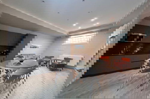 Foto 10 - Modern Apartment in the Heart of Pisa